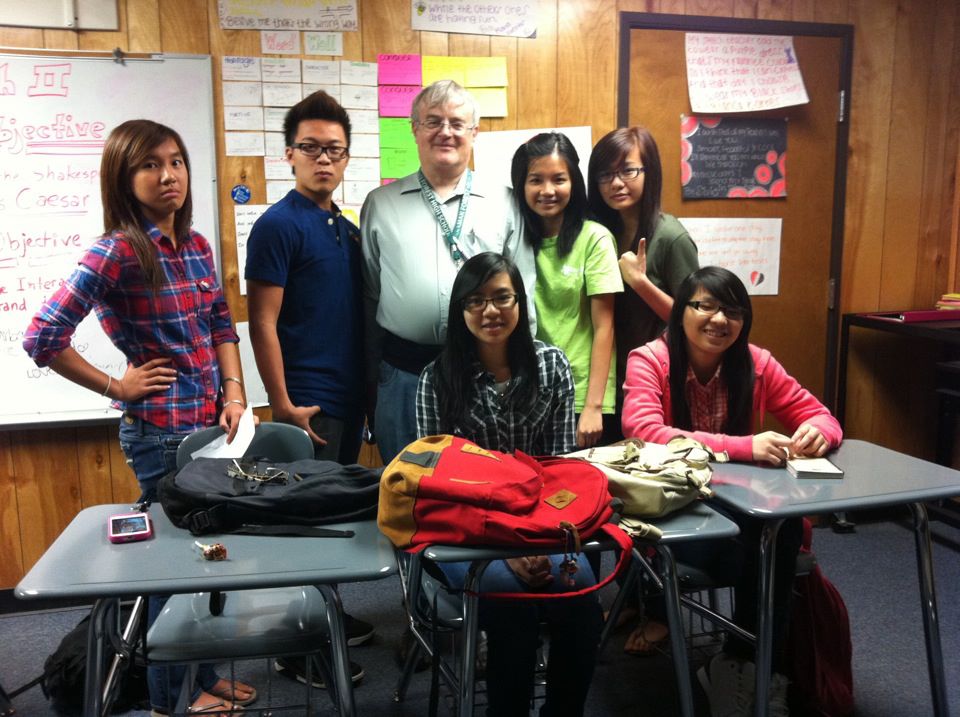 306243_139847549483594_100003750481239_168171_1226704200_n