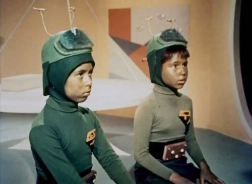 Santa-Claus-Conquers-the-Martians-1964-HD.mp4_snapshot_00.07.53_2014.12.19_12.41.51